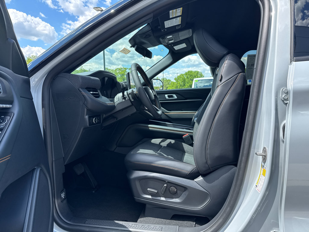 New 2026 Ford Explorer Tremor AWD/4WD image 4