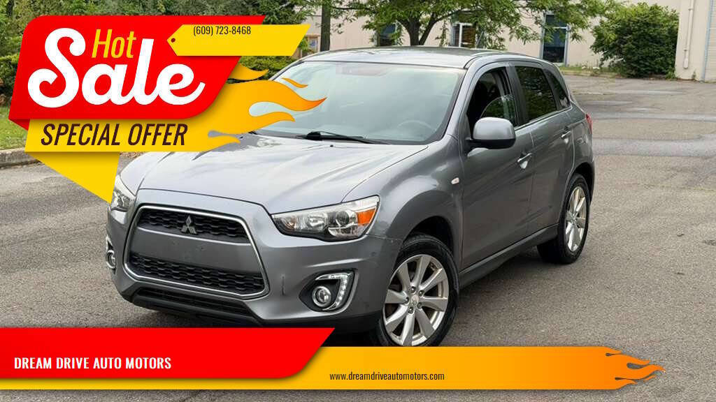 Used 2015 Mitsubishi Outlander Sport SE AWD/4WD image 1
