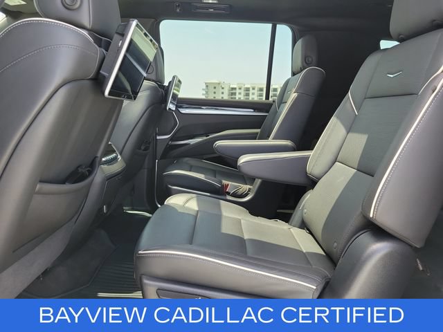 Certified 2025 Cadillac Escalade ESV Sport w/ LPO, ONYX Package RWD image 31