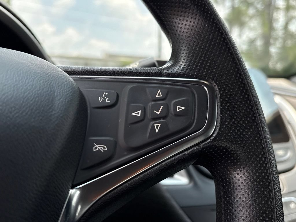 Used 2023 Chevrolet Malibu LT FWD image 13