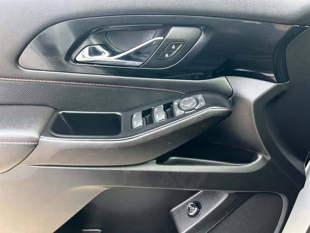 Used 2023 Chevrolet Traverse RS w/ LPO, Floor Liner Package image 37