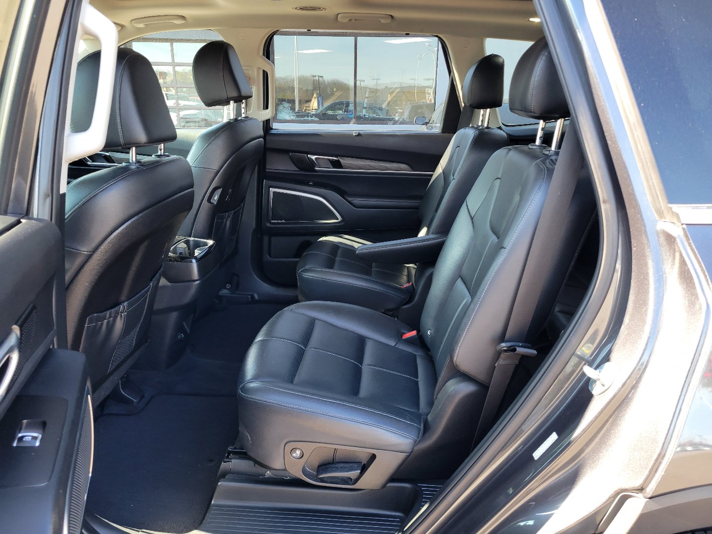 Used 2022 Kia Telluride SX image 12