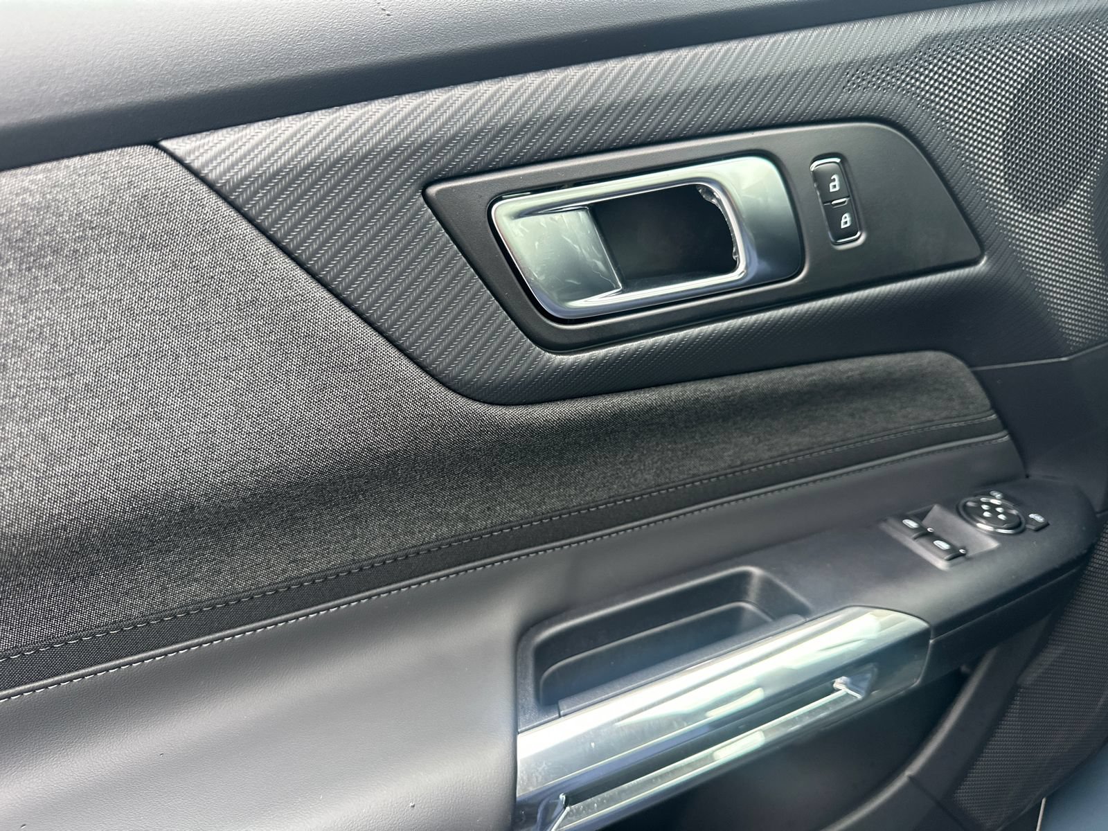 New 2025 Ford Mustang Coupe RWD image 28