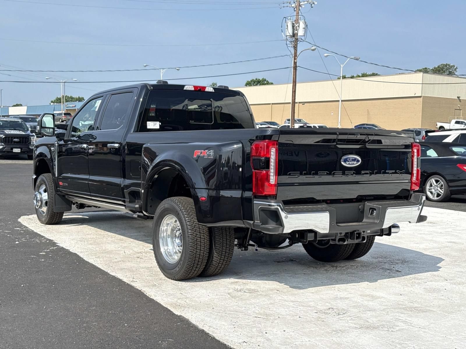 New 2026 Ford F350 Lariat w/ Lariat Ultimate Package AWD/4WD image 5
