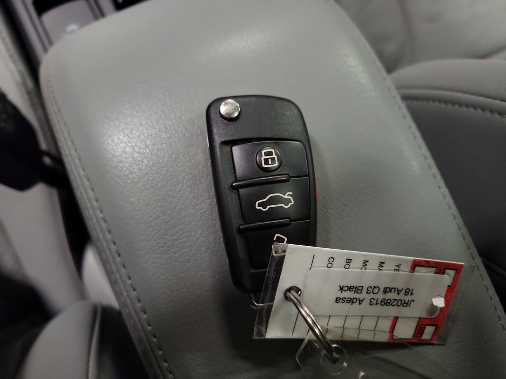 Used 2018 Audi Q3 2.0T Premium image 16