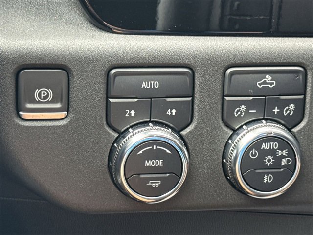 Certified 2023 GMC Sierra 1500 Elevation image 18