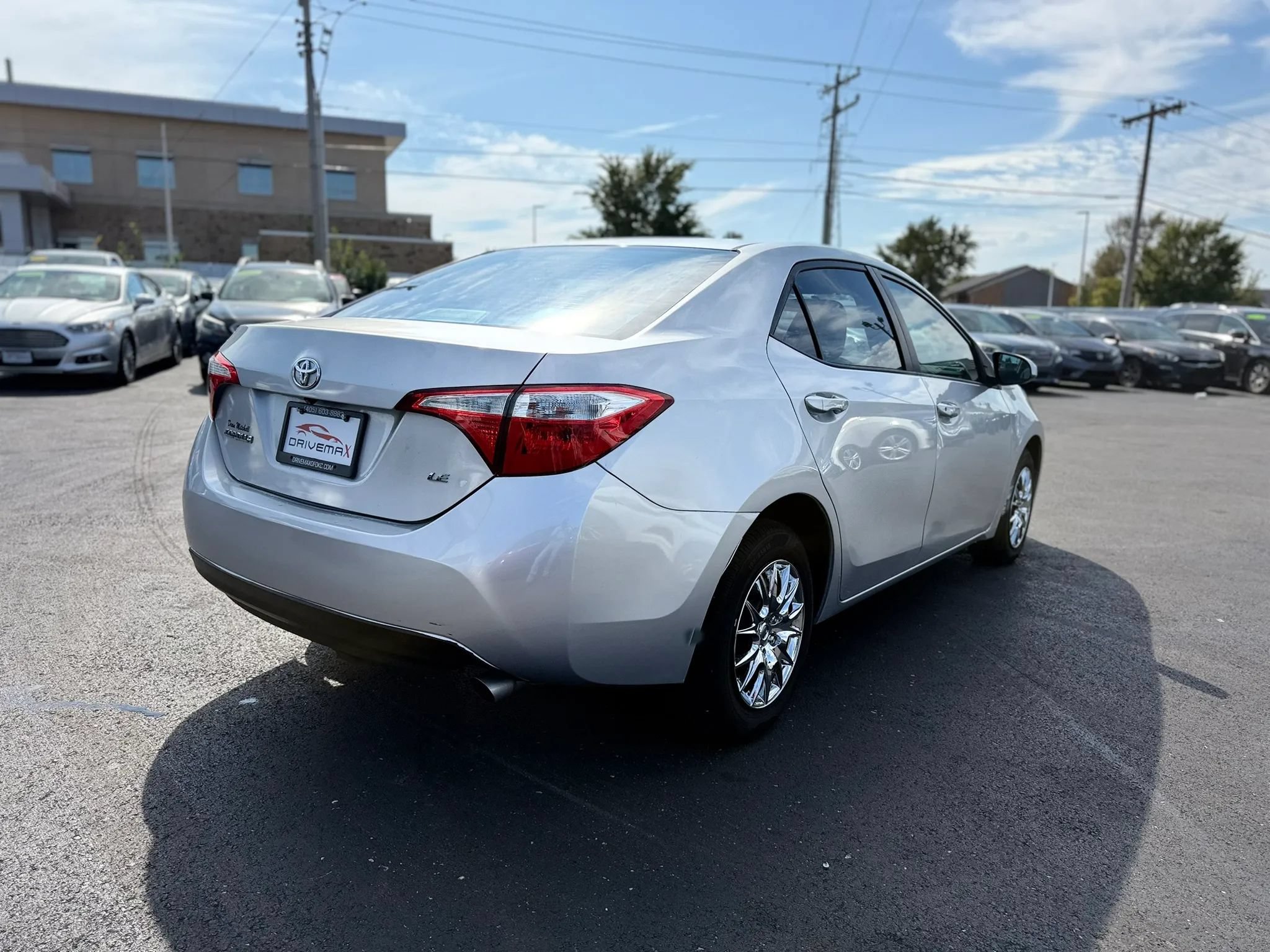 Used 2016 Toyota Corolla L FWD image 3