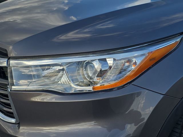 Used 2016 Toyota Highlander Plus image 32