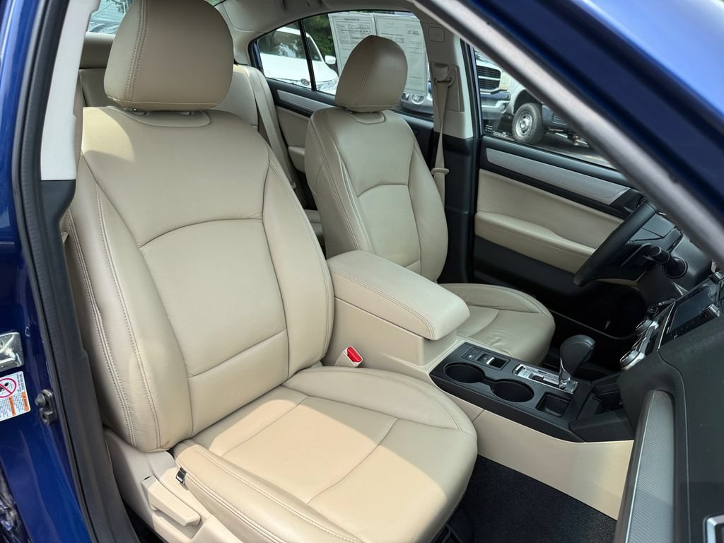Used 2015 Subaru Legacy 2.5i Premium AWD/4WD image 18