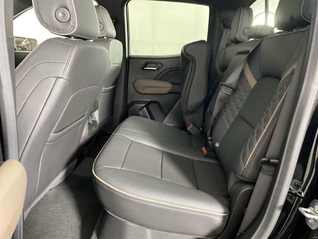 New 2026 GMC Canyon Denali image 25