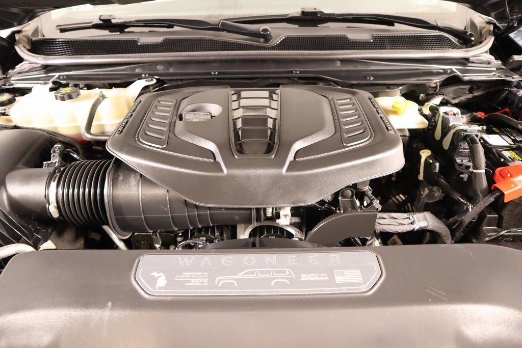 Used 2023 Jeep Wagoneer Series II w/ Flexible Seating Group image 22