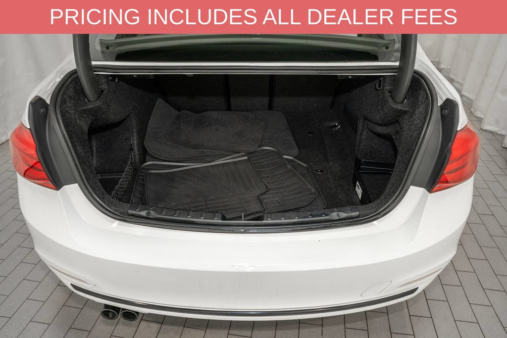 Used 2016 BMW 328i Sedan RWD image 5