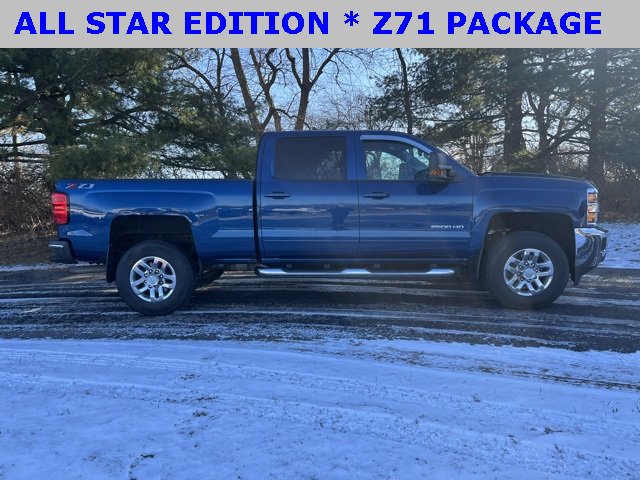 Used 2019 Chevrolet Silverado 2500 LT w/ All Star Edition image 2