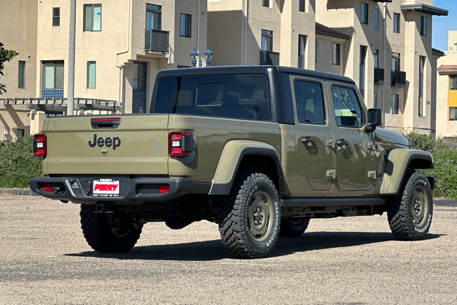 New 2026 Jeep Gladiator Willys image 4