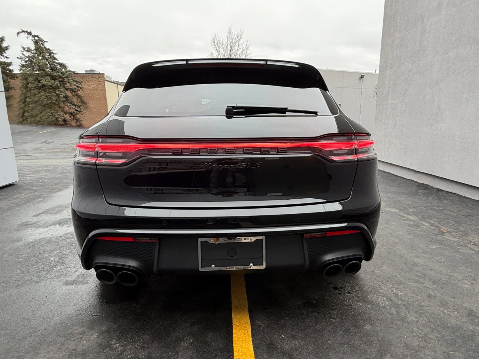 Used 2026 Porsche Macan GTS AWD/4WD image 10
