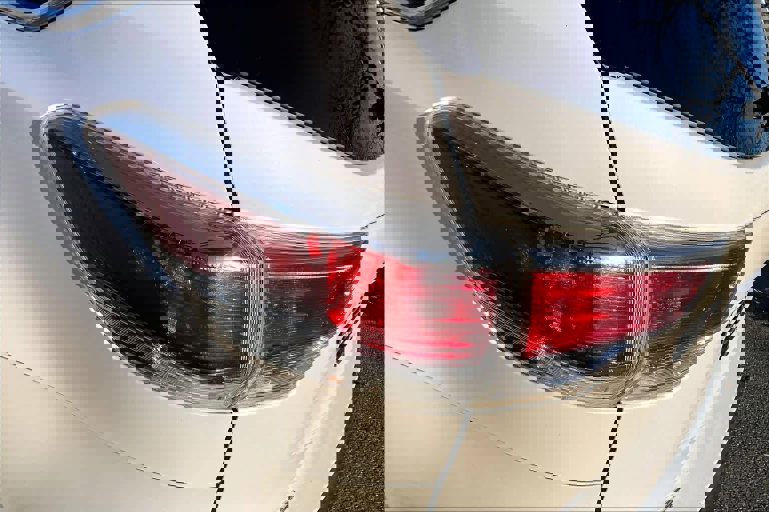 Used 2016 Toyota Highlander Limited image 29