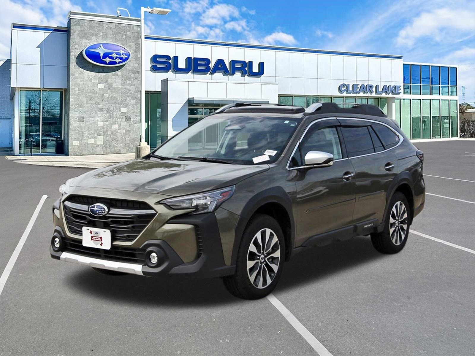 Used 2025 Subaru Outback Touring image 3
