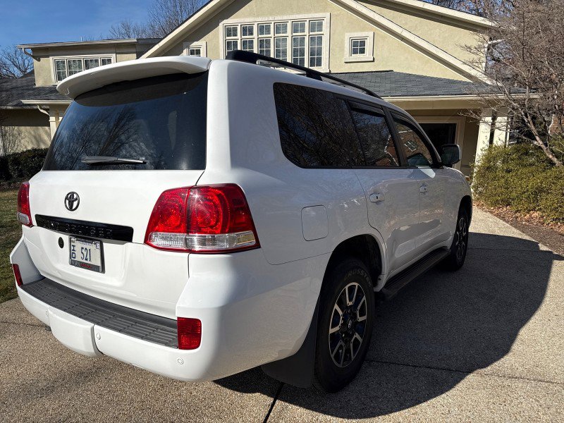 Used 2011 Toyota Land Cruiser 4WD image 10