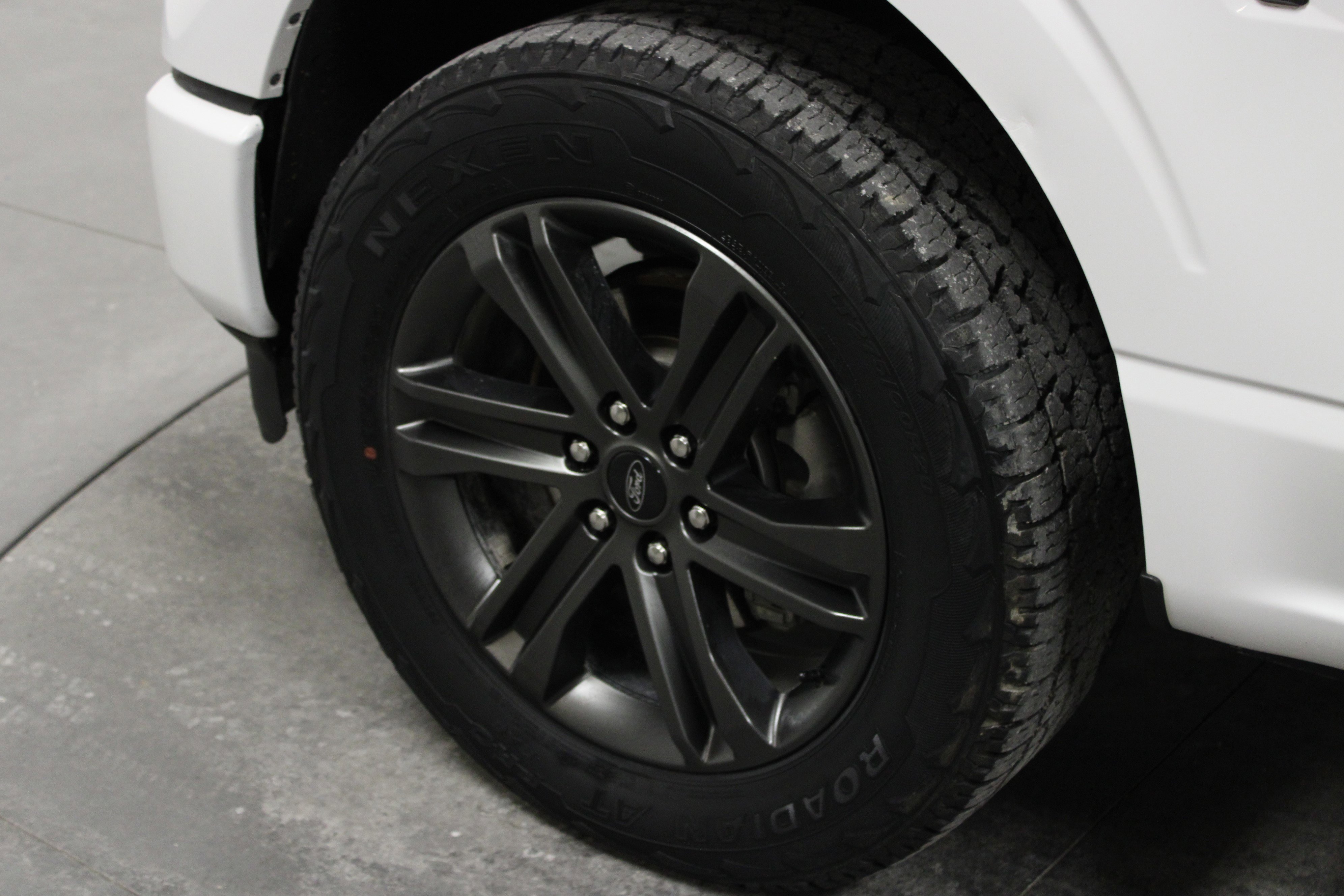 Used 2021 Ford F150 Lariat w/ Equipment Group 502A High image 10