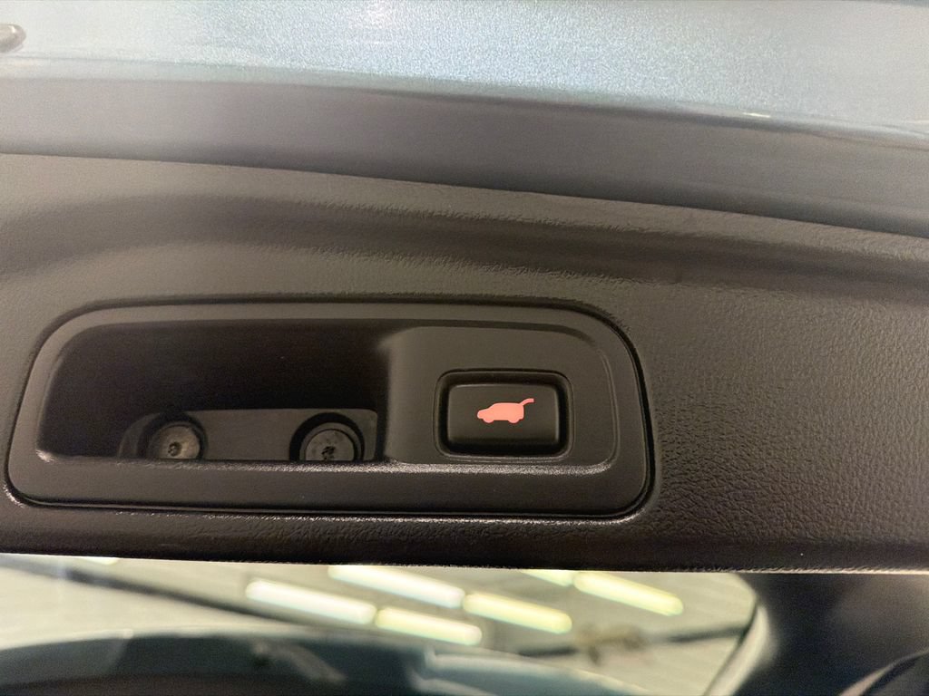 Used 2020 Honda Pilot Touring image 21