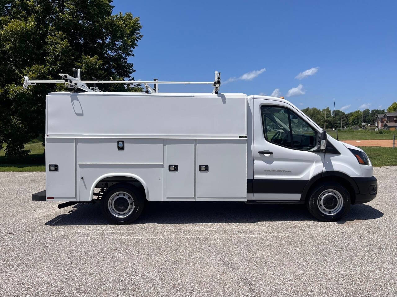Used 2020 Ford Transit 250 XL RWD image 2