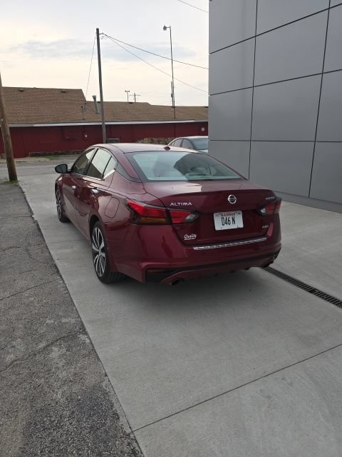 Used 2021 Nissan Altima 2.5 Platinum AWD/4WD image 8