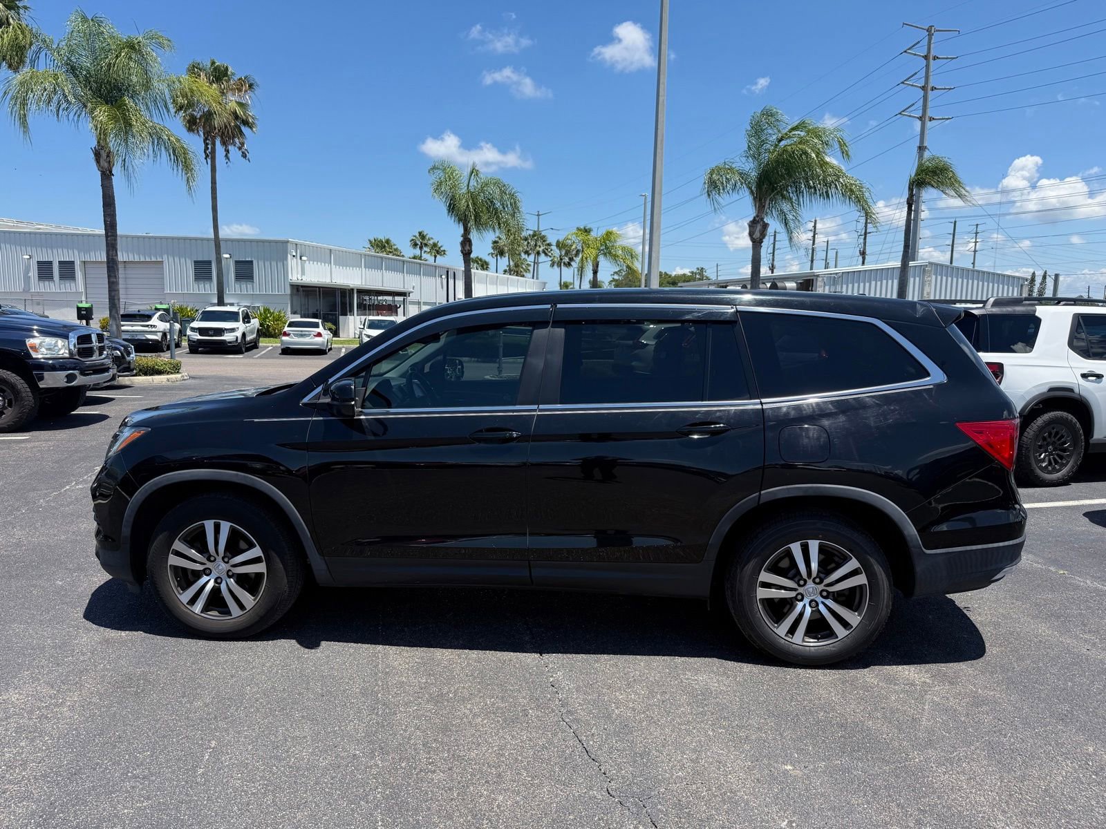 Used 2018 Honda Pilot EX-L image 4