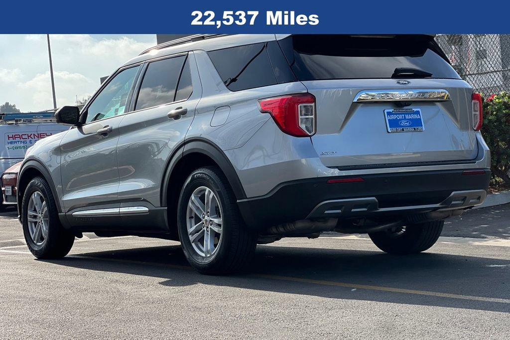 Certified 2022 Ford Explorer XLT w/ Equipment Group 202A image 8