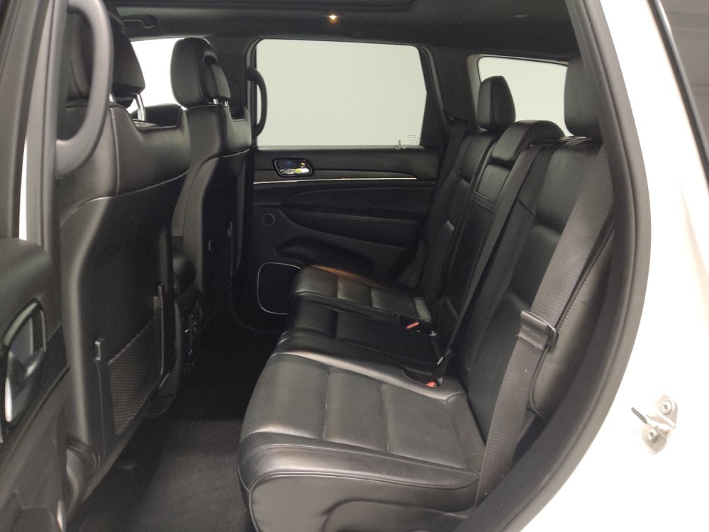Used 2020 Jeep Grand Cherokee High Altitude AWD/4WD image 18