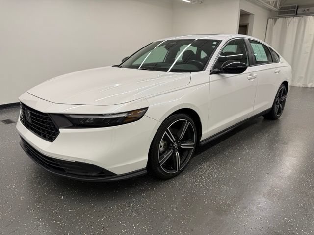 Used 2024 Honda Accord Sport image 5