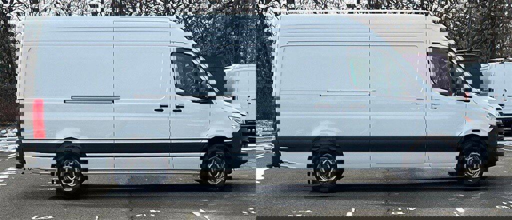 New 2025 Mercedes-Benz Sprinter 2500 image 3