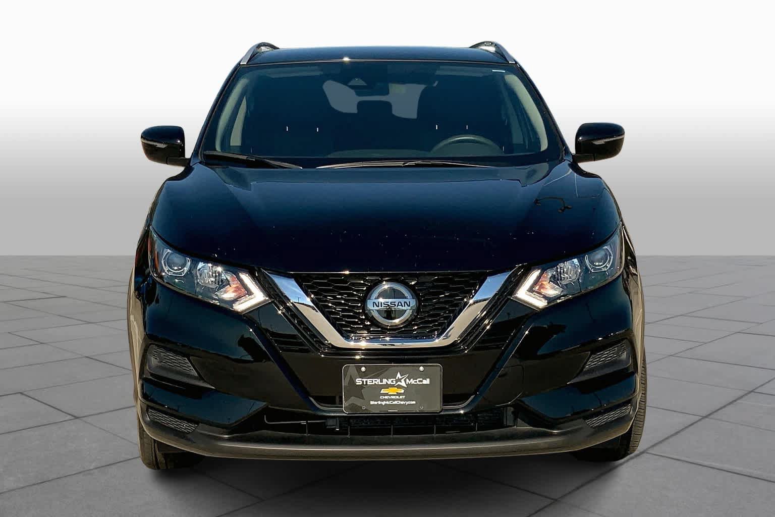 Used 2020 Nissan Rogue Sport SV FWD image 4