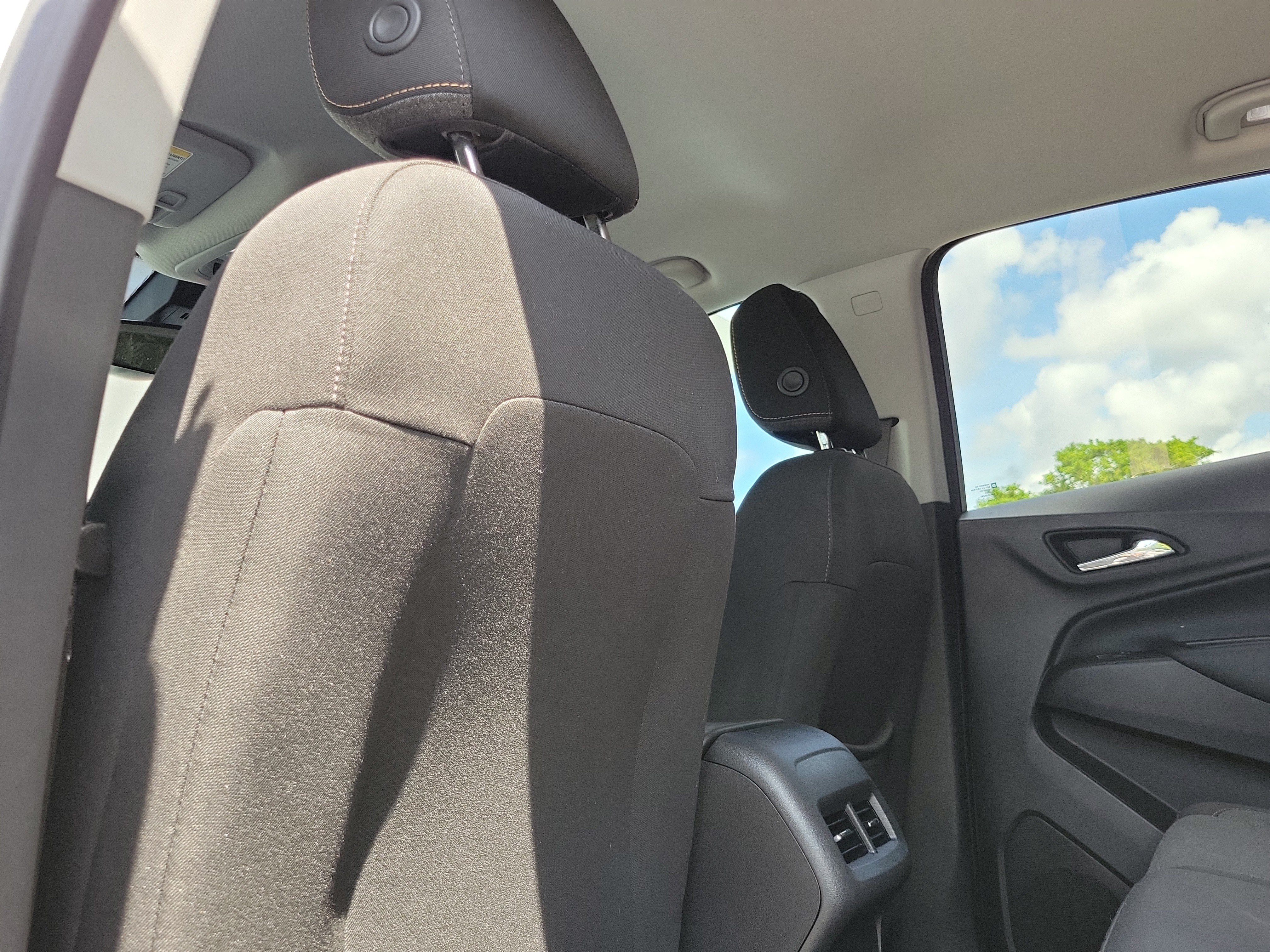 Used 2022 Chevrolet Equinox LT FWD image 13