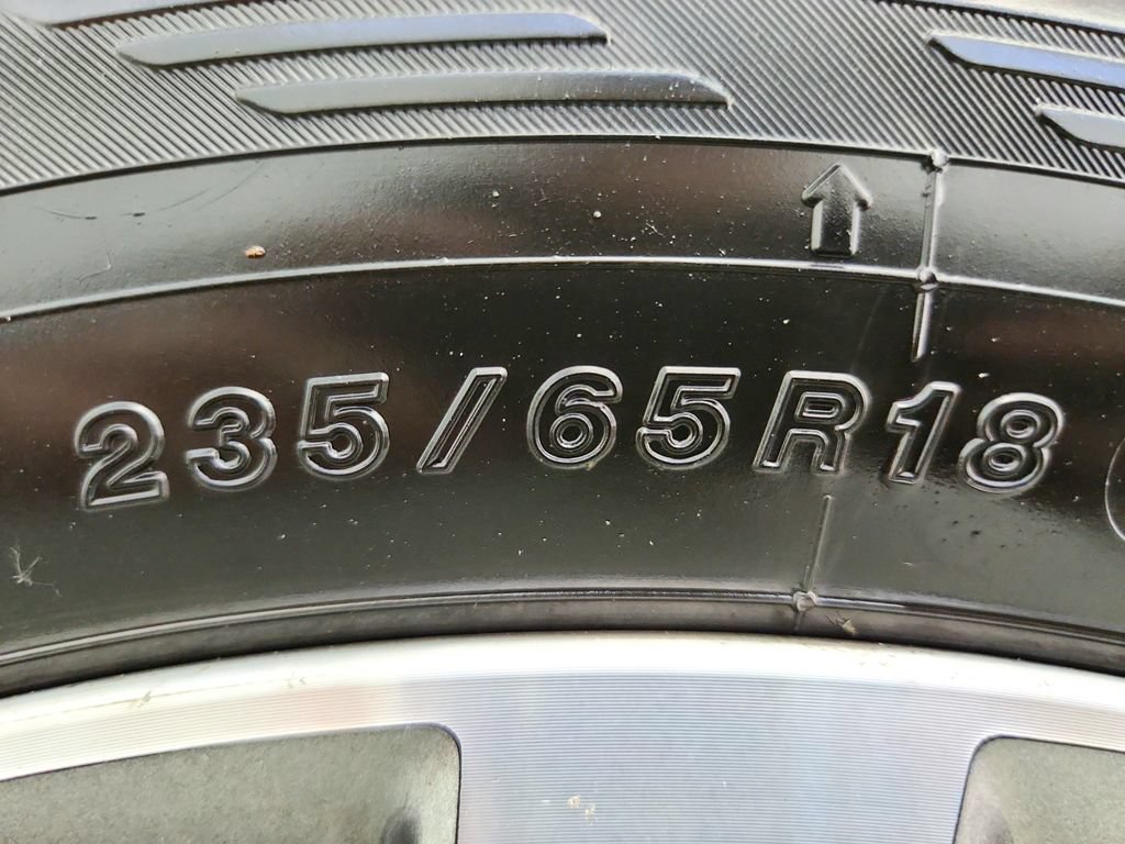 Used 2020 Nissan Pathfinder SL AWD/4WD image 39