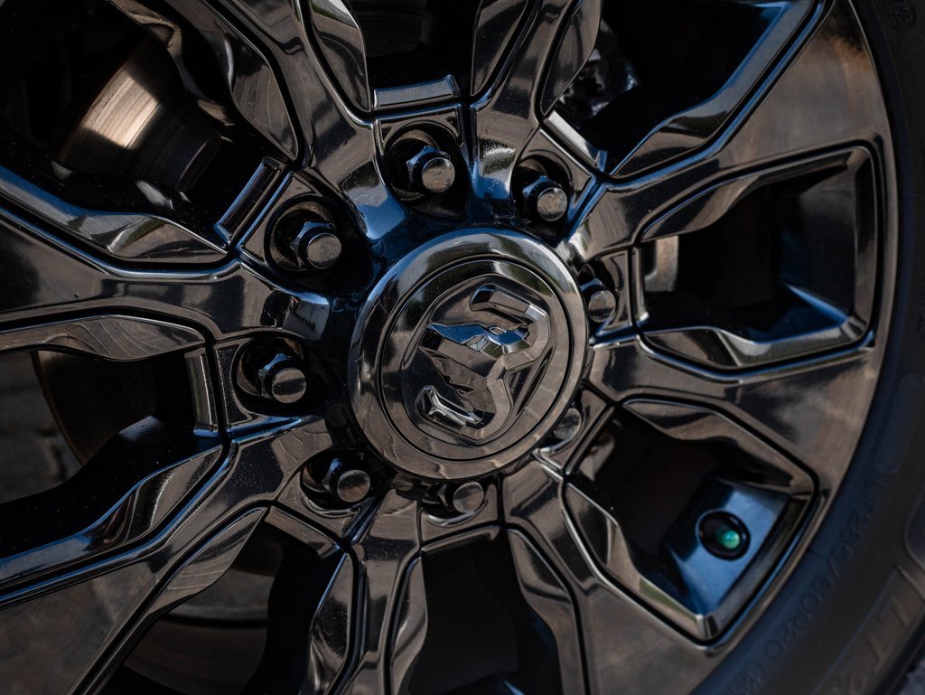 Used 2020 RAM 2500 Limited image 8