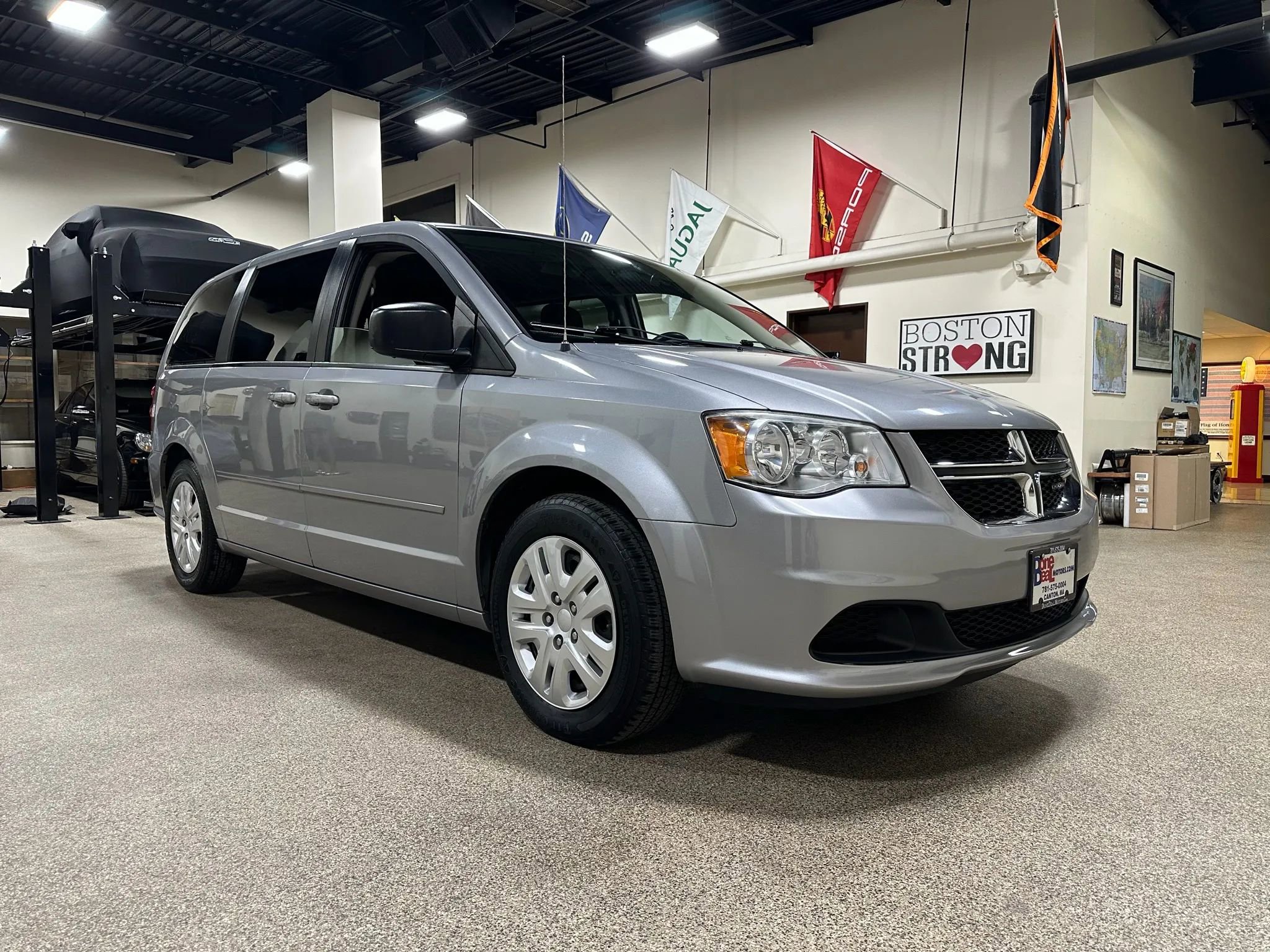 Used 2014 Dodge Grand Caravan SE w/ Quick Order Package 29E SE image 6