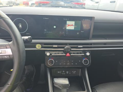 Used 2025 Hyundai Tucson SEL FWD image 14