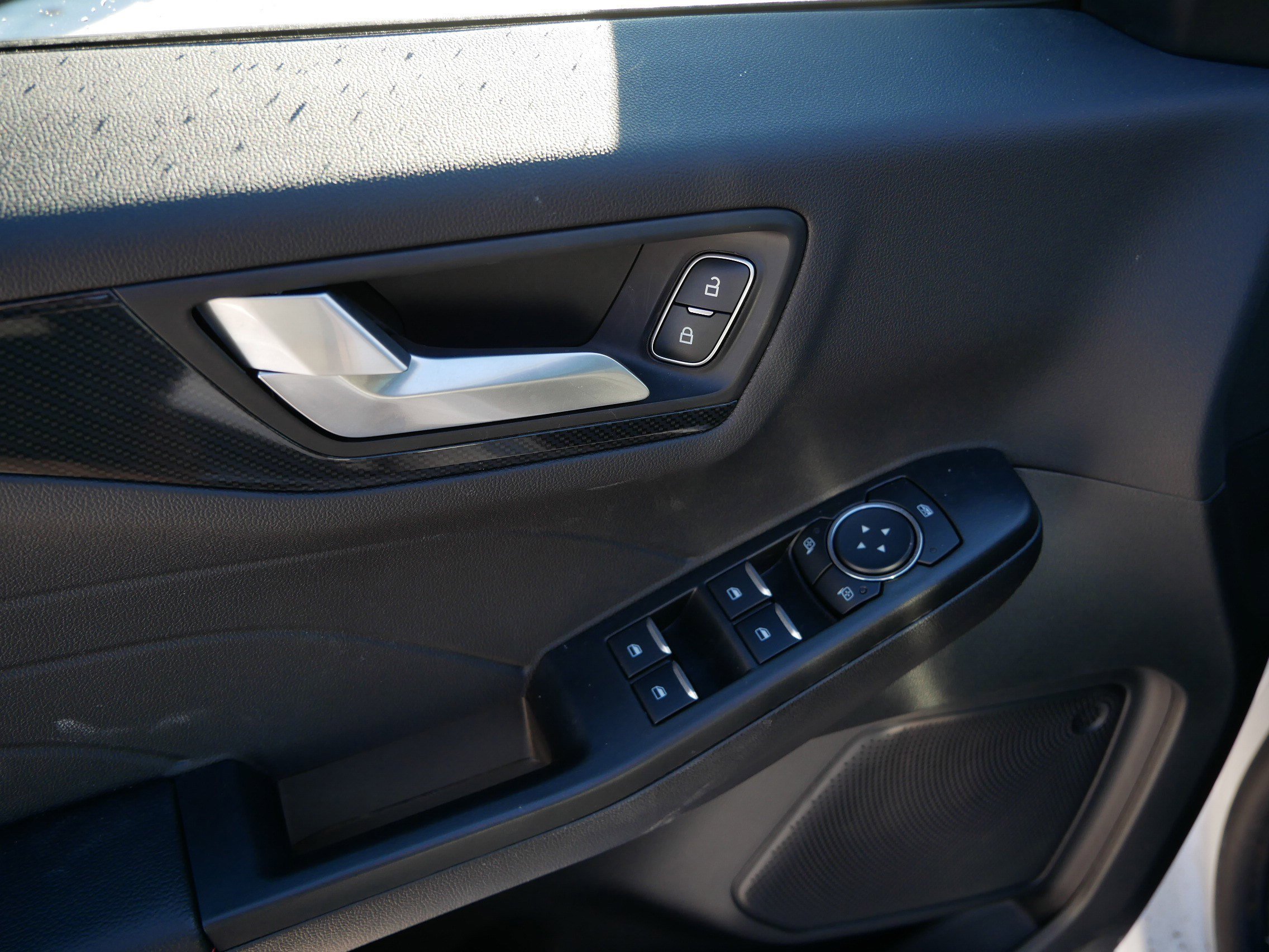 New 2025 Ford Escape ST-Line w/ Tech Pack #1 image 20