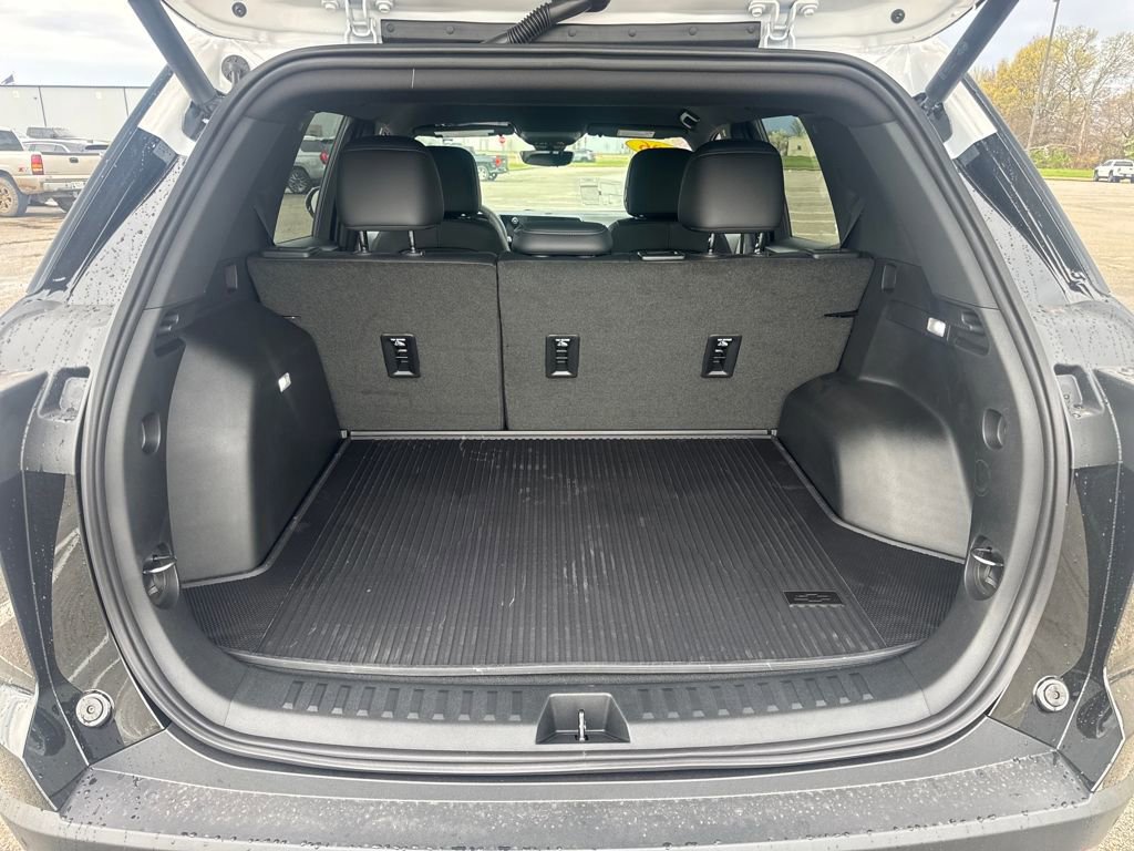 New 2026 Chevrolet Equinox LT w/ Convenience Package II image 6