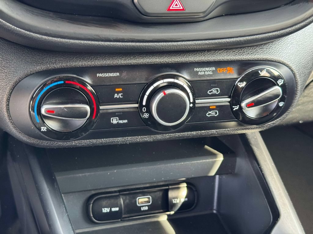 Certified 2023 Kia Soul LX w/ Option Group 015 FWD image 28