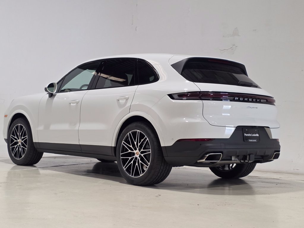 New 2026 Porsche Cayenne AWD/4WD image 3