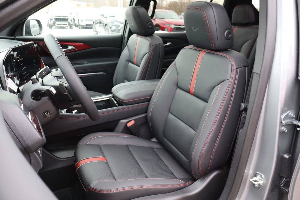 New 2026 Chevrolet Traverse RS image 14