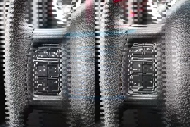 Used 2018 RAM 1500 Express image 18