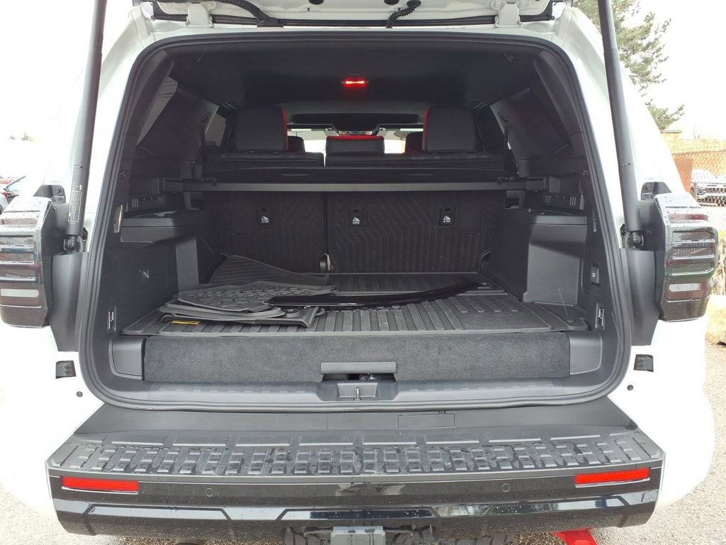 Used 2025 Toyota 4Runner TRD Pro AWD/4WD image 10