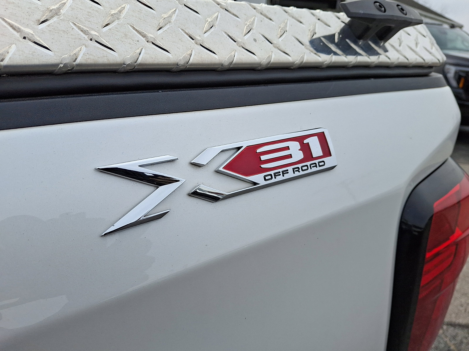 Used 2020 GMC Sierra 1500 SLT w/ SLT Premium Plus Package image 30