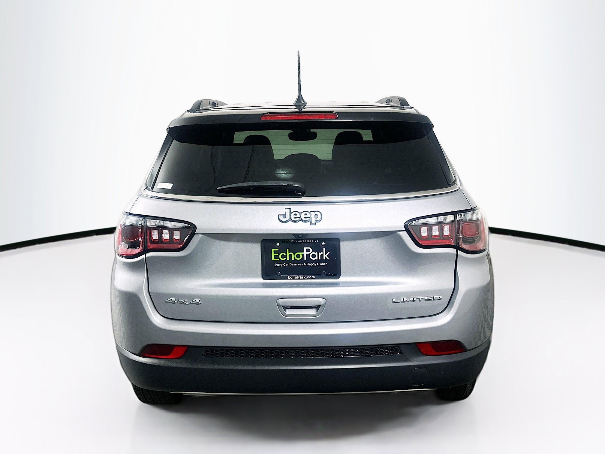 Used 2023 Jeep Compass Limited AWD/4WD image 7