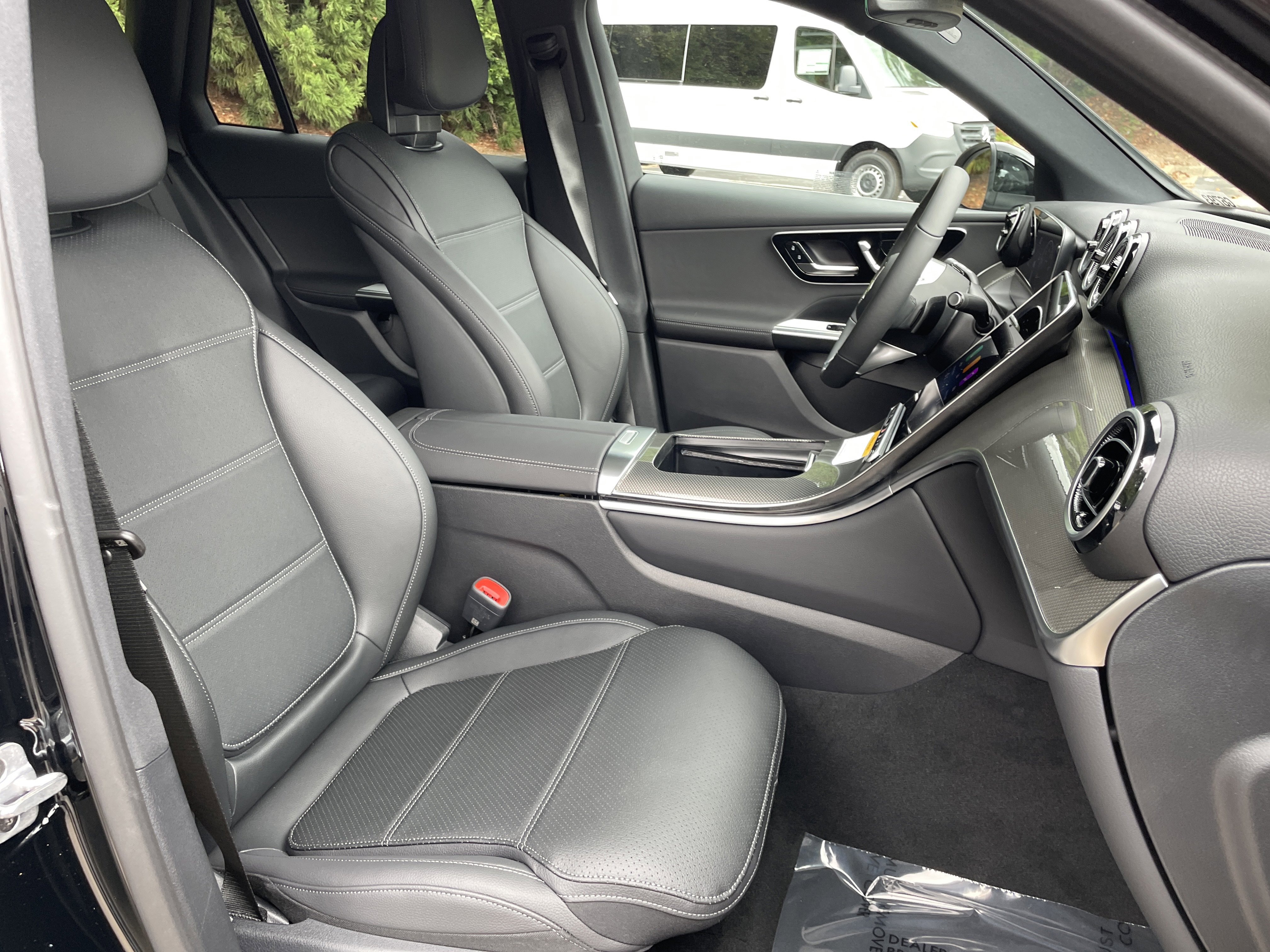 New 2026 Mercedes-Benz GLC 300 image 44
