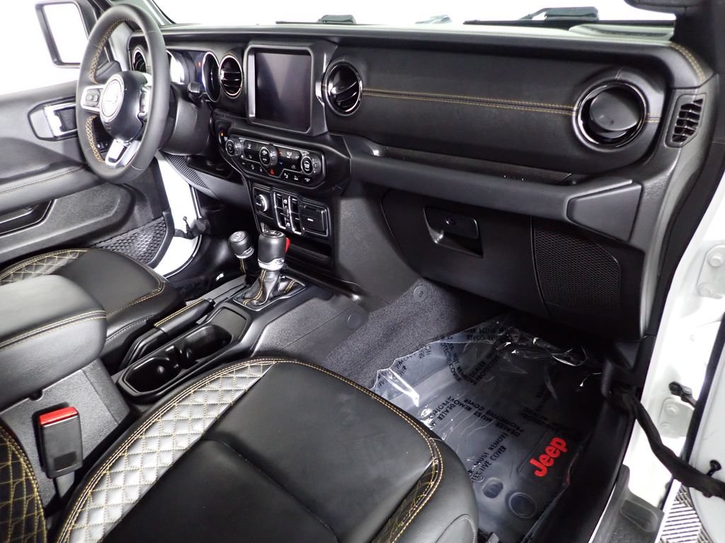 Used 2023 Jeep Gladiator Overland AWD/4WD image 40