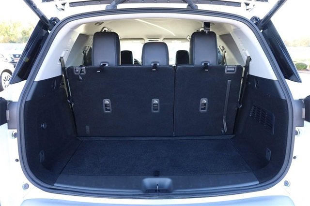 Certified 2024 Nissan Pathfinder SL image 7