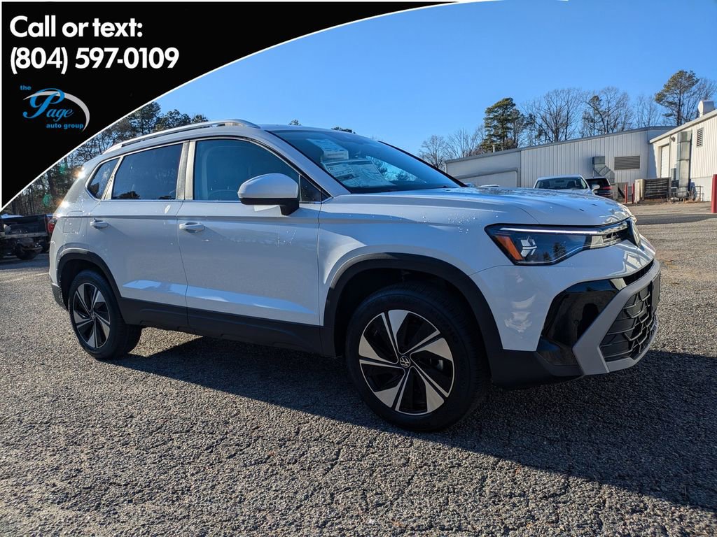 New 2026 Volkswagen Taos SE image 1